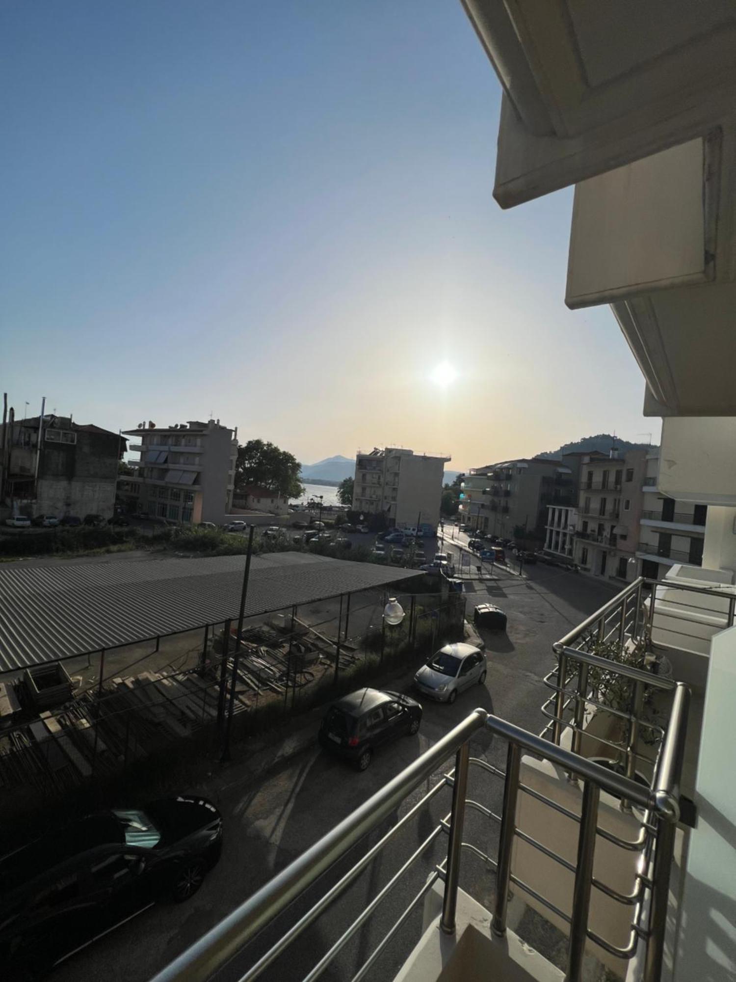Niki Apartment 80 M2 In Gribovo Nafpaktos Bagian luar foto